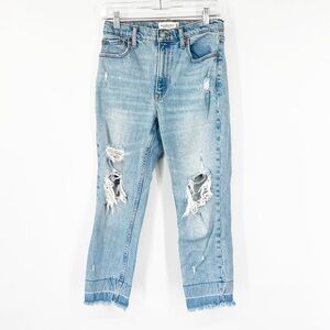 Abercrombie & Fitch High Rise Mom Jeans Distressed SHORT